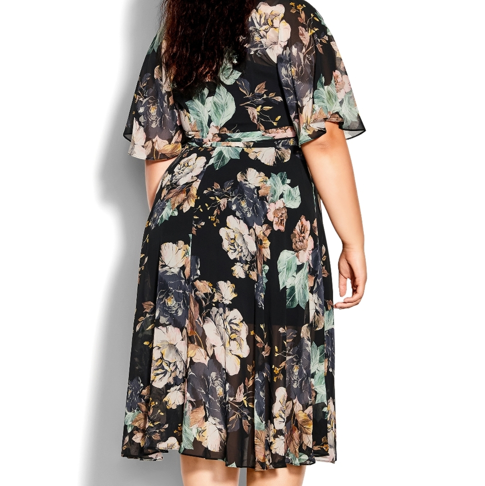 💥PRICE DROP💥 NWT Black Floral Midi Wrap Dress - Picture 2 of 14